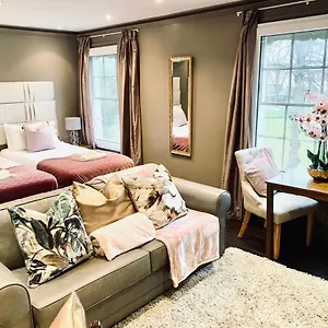 Emmanuel Block - Cambridge City Centre By Koala & Tree Short Lets & Serviced Accommodation Apartment Cambridge (Cambridgeshire)